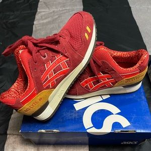 ASICS running shoe 6.5 men